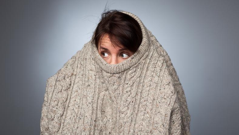 “社恐”的前世今生:在社交时代里,害羞是一种病吗?